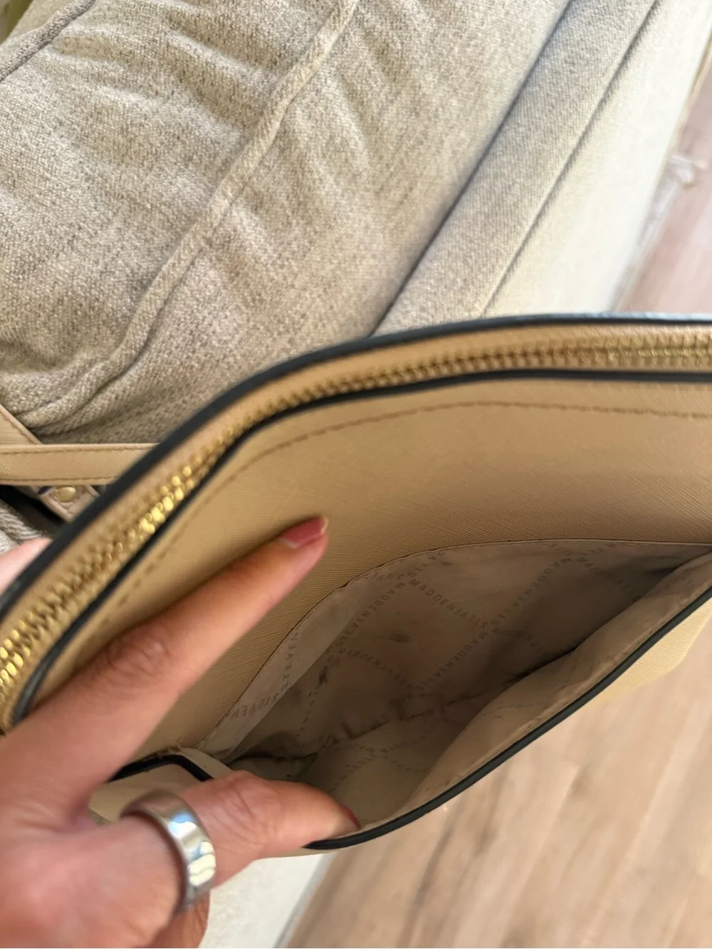 Steve Madden Tan Crossbody with Gold Chain